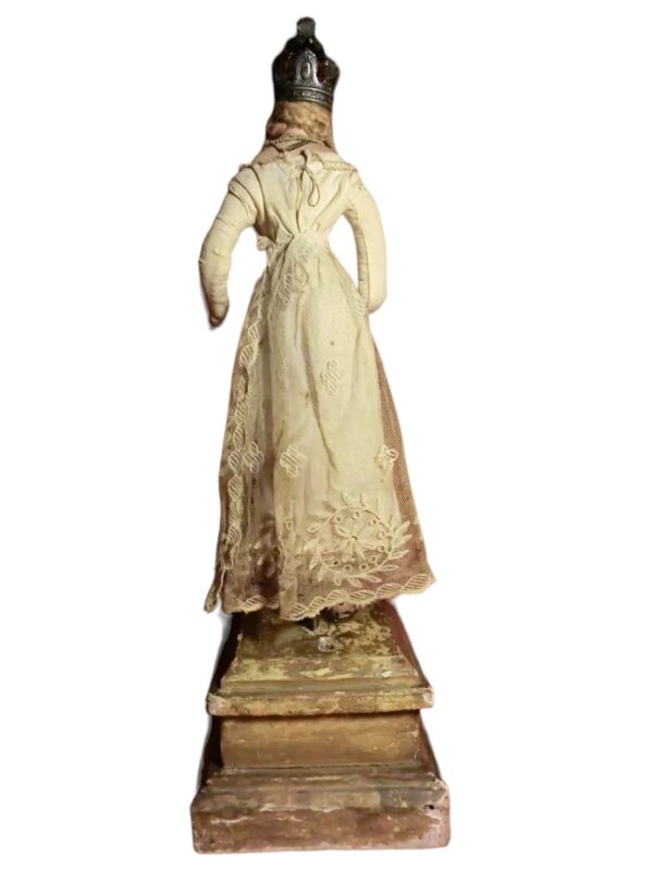 Grande antica madonna napoletana, prima metà XVII secolo - immagine 9